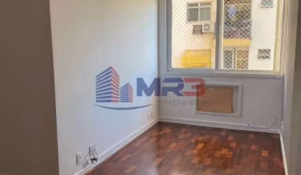 Apartamento com 2 quartos à venda na Avenida Geremário Dantas, 299, Tanque, Rio de Janeiro, 53 m2 por R$ 250.000