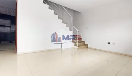 Casa com 2 quartos à venda na Rua Belo Vale, 183, Tanque, Rio de Janeiro, 72 m2 por R$ 290.000
