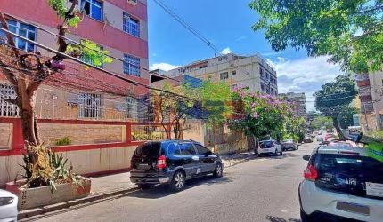 Apartamento com 2 quartos para alugar na Rua Padre Ildefonso Penalba, 151, Méier, Rio de Janeiro, 60 m2 por R$ 1.300