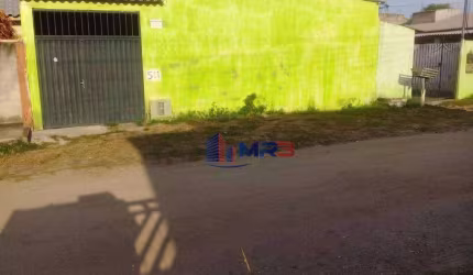 Casa com 3 quartos à venda na Rua Santa Clara, 511, Rio Do Limão, Araruama, 450 m2 por R$ 200.000