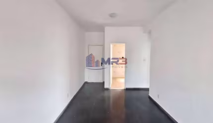Apartamento com 1 quarto para alugar na Rua André Rocha, 55, Taquara, Rio de Janeiro, 80 m2 por R$ 890