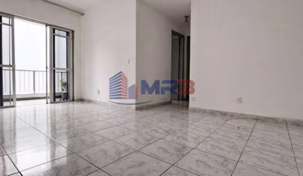 Apartamento com 2 quartos para alugar na Estrada do Pau-ferro, 58, Pechincha, Rio de Janeiro, 75 m2 por R$ 1.900