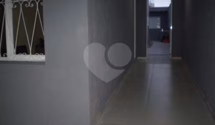 SOBRADO A VENDA COM 3 DORMITORIOS SENDO 1 SUITE, 2 VAGAS
