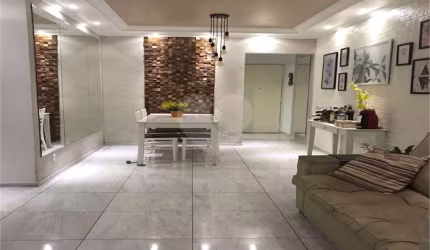 APARTAMENTO COM 2 DORMITORIOS, 2 BANHEIROS 1 VAGA