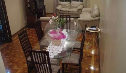 CASA TERREA A VENDA  3 DORMITORIOS 2 VAGAS
