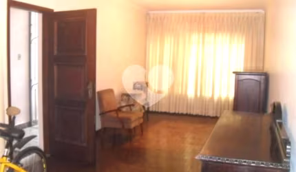 Casa Sobrado 3 dormitórios 2 Banheiros 2 vagas 180m² para Venda Brooklin Velho