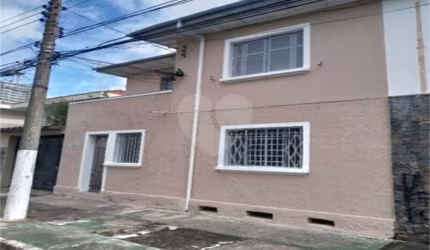 CASA COM 160M² PARA VENDA OU LOCAÇÃO, 3 DORMITÓRIOS, NO BAIRRO SANTO AMARO