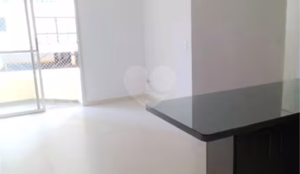 APARTAMENTO 02 DORMS 01 BANHEIRO MÓVEIS PLANEJADOS 01 VAGA CHÁCARA INGLESA VENDA