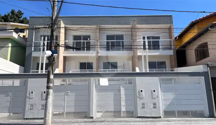 Sobrados Novos à Venda na Vila Marari proximo avenida cupece