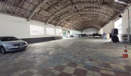 Galpão para locação na Barra Funda com 2113 m2