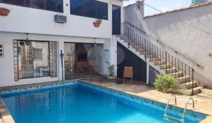 CASA TERREA 3 DORMS  1 SUITE 4 VAGAS PISCINA JARDIM PRUDÊNCIA VENDA