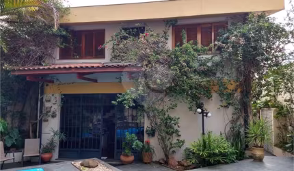 Casa à Venda com 4 dormitórios 1 Suíte 3 vagas no Vila Santa Catarina São Paulo SP