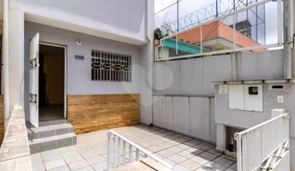Sobrado com 2 Quartos e 1 banheiro à Venda, 70 metros no Campo Belo  São Paulo/SP