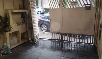 Imovel no miolo da vila mascote bem localizado podendo alugar total ou parcial