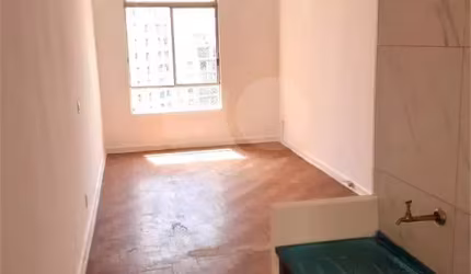 Apartamento com 1 Quarto e 1 banheiro à Venda, 47 metros no Centro São Paulo SP