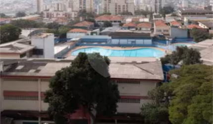 apartamento de 3 dormitórios, 1 suíte. Excelente localização. Faz tudo a pé.