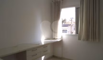 Apartamento com 3 Quartos e 2 banheiros à Venda na Vila Mariana 77 m² - São Paulo/ SP