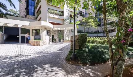 Apartamento com 4 Quartos e 6 banheiros para Alugar, 300 m² - Morumbi, São Paulo - SP