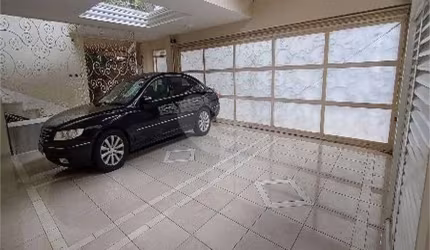 Sobrado de alto padrão com 4 Quartos e 5 banheiros à Venda, 344 m²- Pacaembu, São Paulo - SP