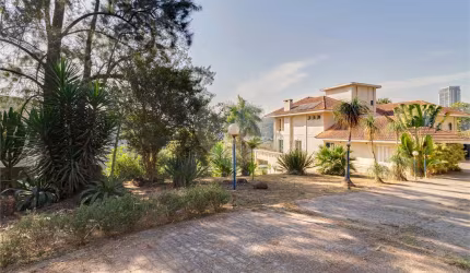 Casa com 5 dormitórios e 03 suítes à venda - Morumbi - Mansão.