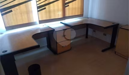 Sala Comercial e 1 banheiro à Venda, 49 m²- Santa Cecilia, São Paulo - SP