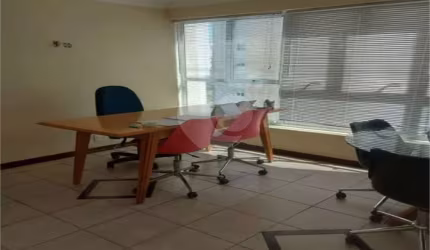 Conjunto Comercial / Sala para alugar, 46m² - Vila Nova Conceição