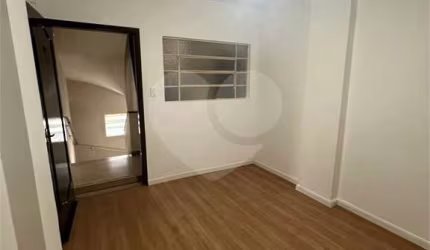 Apartamento com 2 Quartos e 1 banheiro à Venda, 54 m² - Vila Mariana, São Paulo - SP