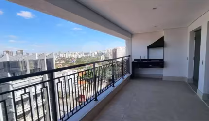 Apartamento em Moema com 149m² com 3 suítes 2 vagas Aceita Permuta