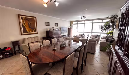 APARTAMENTO BAIRRO PARAÍSO COM 146 M² ÚTEIS - 2 VAGAS.