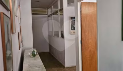 Sala Comercial e 2 banheiros para Locação, 70 m² - Jabaquara, São Paulo - SP