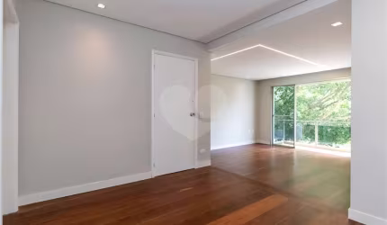 Apartamento Reformado à Venda  116m² 3 Dormitórios 1 Suíte Vila Andrade São Paulo  SP