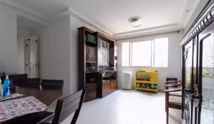 Coração de Moema!!! Belo Apartamento!!!