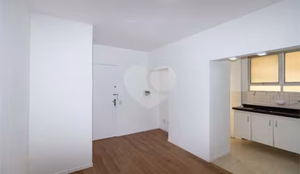Apartamento á venda com 43m² - Bela Vista