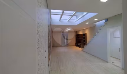 sobrado com 170m2 com 03 suítes, 04 vagas - nunca habitado