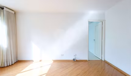 APARTAMENTO COM 2 DORMITORIOS , 1 VAGA EM OTIMA LOCALIZAÇÃO DA VILA MARIANA