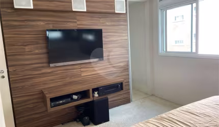 Apartamento amplo de 143 m² na Vila Mariana