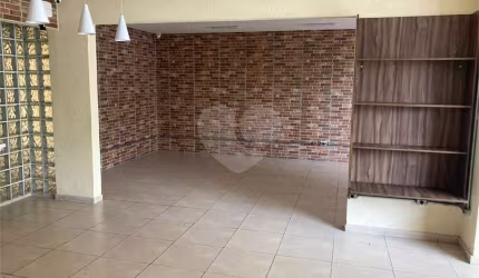 IIMOVEL COMERCIAL LOCAÇÃO   COM 4 SALAS,  3 VAGAS DE GARAGEM NO JARDIM CONSORCIO