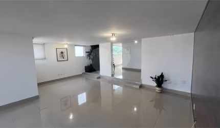 Apartamento a Venda no Ipiranga com 220m2
