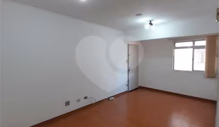 Apartamento com 68m² e 2 dormitórios ao lado do museu do Ipiranga.