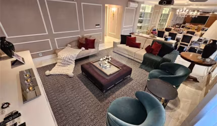 Lindo apartamento alto padrão com 4 suítes e 4 vagas em Condomínio Clube no Ipiranga!