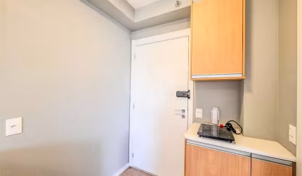 LINDO STUDIO MOBILIADO DE 21M² LOCALIZADO EM SANTO AMARO