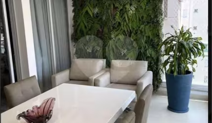 APARTAMENTO NO MOOCA CONDOMINIUM CLUB 3 SUITES5 BANHEIROS REFORMADO