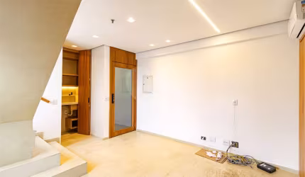 Cobertura Comercial Duplex à Venda no Itaim Bibi – 95m² de Escritório + 85m² de Terraço