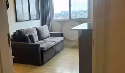 LINDO APARTAMENTO DE 40M² 2DORM 1VG NO CAMPO LIMPO