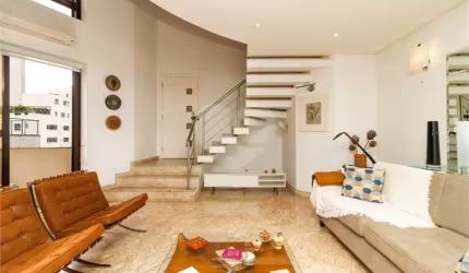 Apartamento Duplex com 136m², 3 Dormitórios e 2 vagas na Vila Nova Conceição