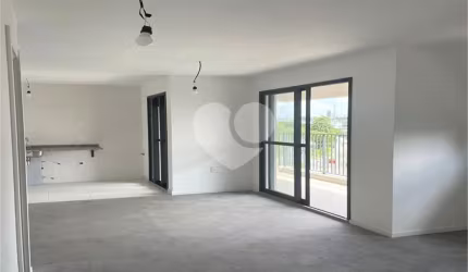 Apartamento de 47m² na Lapa, 02 dormitórios.