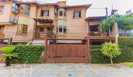 Casa com 2 quartos à venda na Rua Heitor Manganelli, 393, Jardim Itu Sabará, Porto Alegre, 126 m2 por R$ 585.000