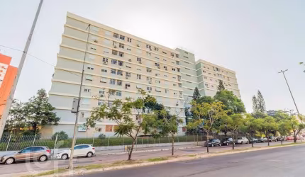 Apartamento com 2 quartos à venda na Praça Princesa Isabel, 160, Azenha, Porto Alegre, 53 m2 por R$ 270.000