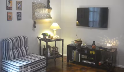 Apartamento com 2 quartos à venda na Rua Ramiro Barcelos, 717, Floresta, Porto Alegre, 69 m2 por R$ 400.000