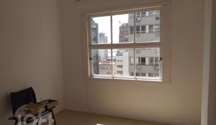 Apartamento com 3 quartos à venda na Avenida Senador Salgado Filho, 111, Centro Histórico, Porto Alegre, 80 m2 por R$ 250.000